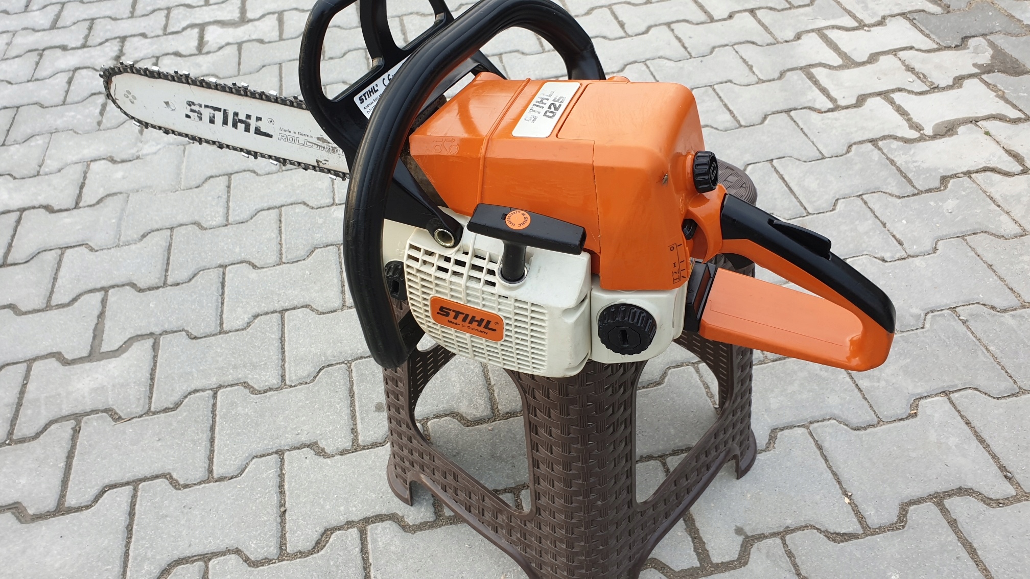 thumbnail image 2 of Used Stihl Chainsaw Chains – 25 Inch – Bulk Quantity Available (MPN 3624 005 0084) 2 of 5